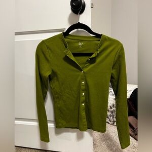 GAP Women's Green Button-Down Shirt